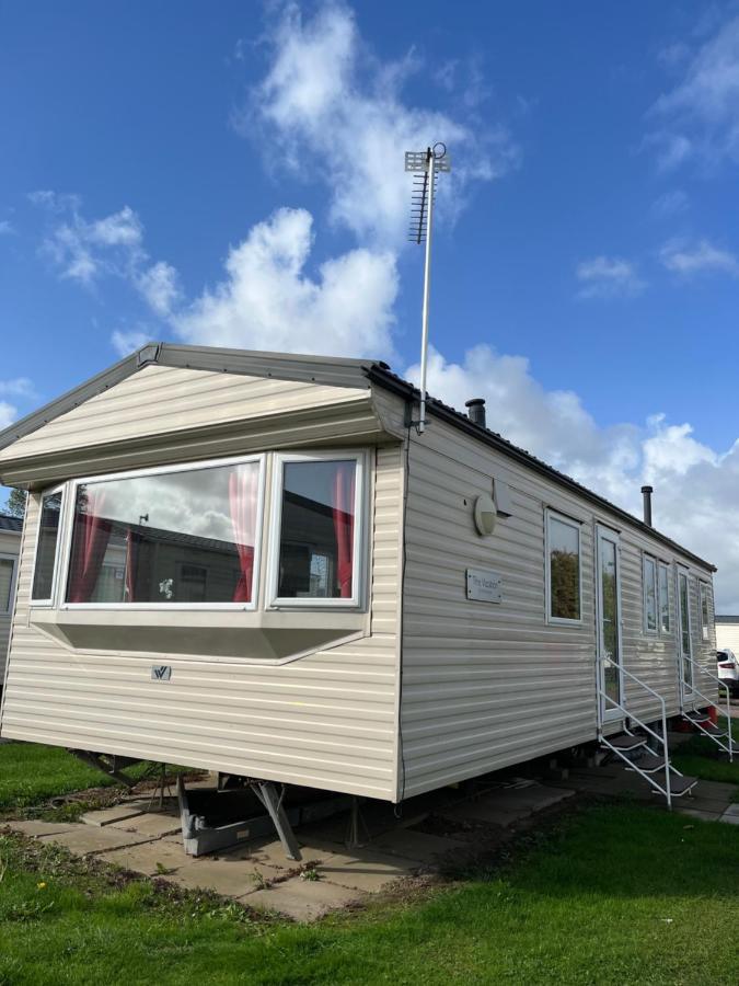 Dunlin 69 ~ California Cliffs Hotel Great Yarmouth Buitenkant foto